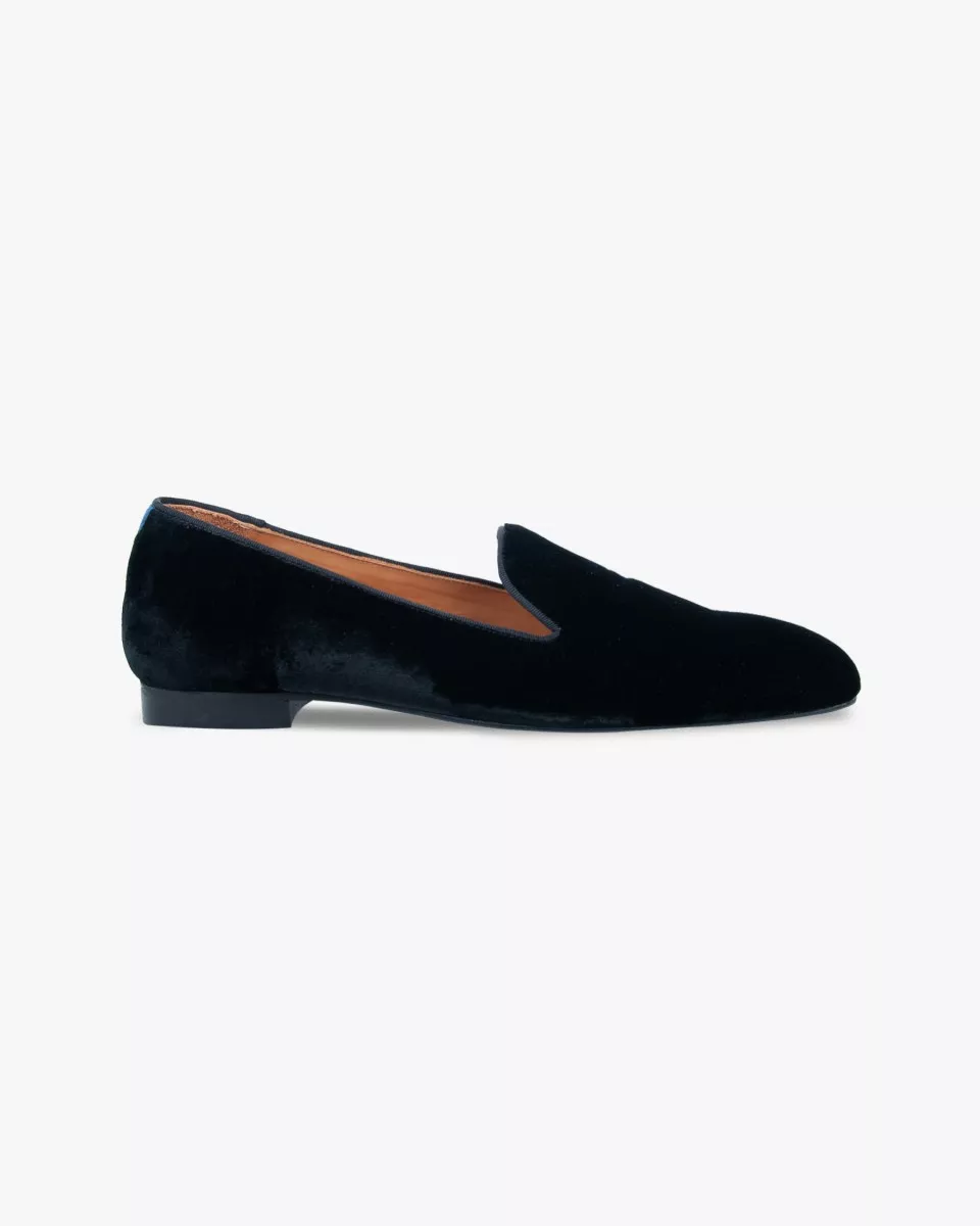 Men black velvet slippers