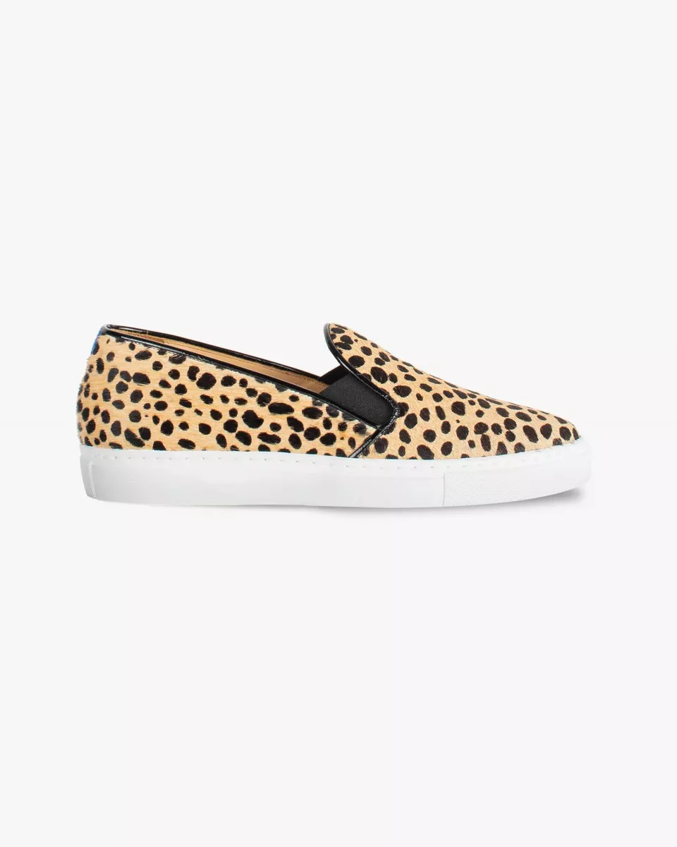 Savannah cheetah print fur slip-ons